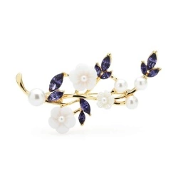 Брошь веточка с Цветами