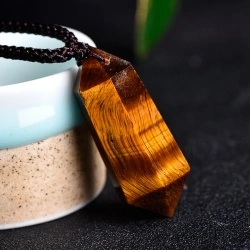 Большой кулон Тигровый глаз кристалл