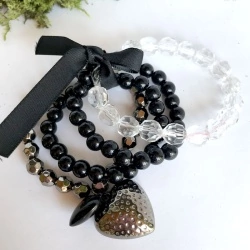 Набор браслетов на резинке - Сердце чёрного цвета (4 штуки)