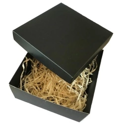 Велика чорна подарункова коробка квадрат (для біжутерії)