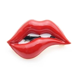 Брошка губи пристрасть