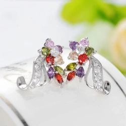Сережки з камінням Квіточка Zircon