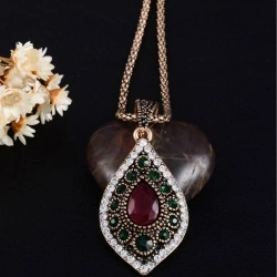 Набор украшений Джемре: кулон, серьги