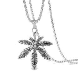 Кулон Конопля