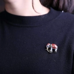 Брошь Индийский слон