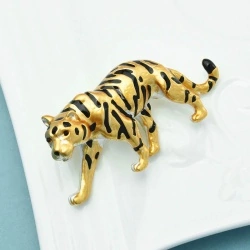 Брошь хищный Тигр. Символ 2022 года