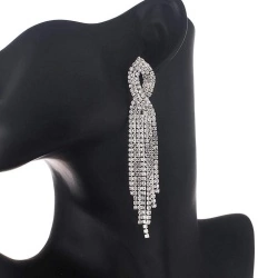 Длинные серьги с кристаллами Кэтрин