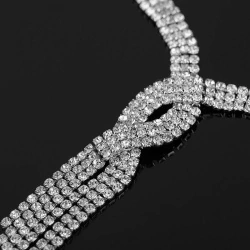 Колье Завиток с кристаллами