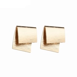 Сережки гвоздики Текстурний квадрат