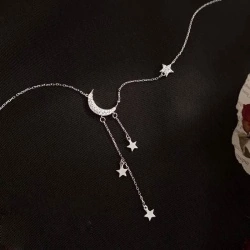 Цепочка на шею полумесяц и звезды