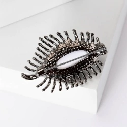 Брошь Жіноче блакитне око lan-3048