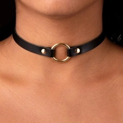 Кожаный чокер с кольцом lan-2023