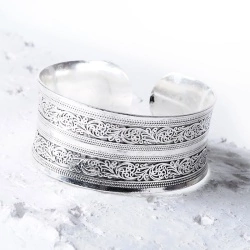 Металлический браслет Ажур