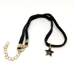 Замшевий чокер чорного кольору з кулоном Зірка lan — 307