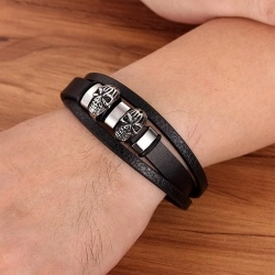 Шкіряний браслет із черепом Каратель