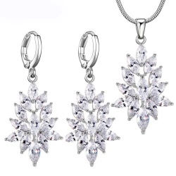 Набор украшений: кулон и серьги Маркиз