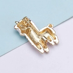 Брошка Альпака