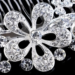 Гребінець для волосся Квітка з кристалами