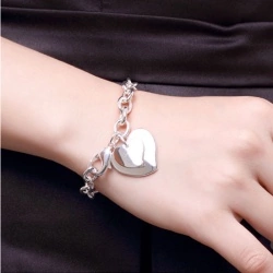 Серебряный браслет цепочка с подвеской сердце