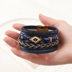 Синій жіночий шкіряний браслет Орнамент