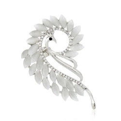 Кафф с камнями птица Павлин