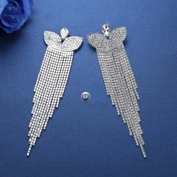 Вечерние длинные серьги Водопад