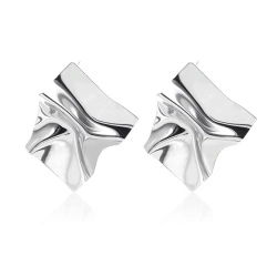 Сережки з м'ятим ефектом