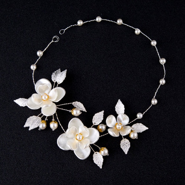 Ободок для волос Перламутровые цветы