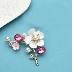 Брошка гілочка з квіткою lan-2806