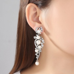 Весільний набір прикрас Зірка перлина: сережки та браслет