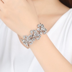 Вечірній браслет з камінням