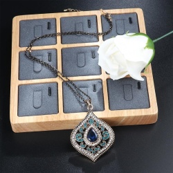 Кулон на ланцюжку Бірсен