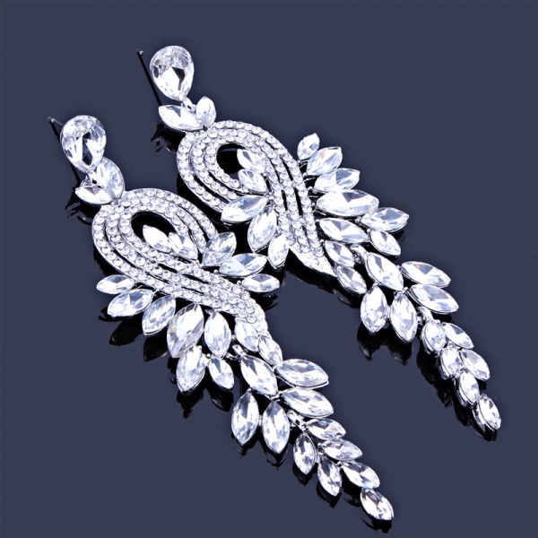 Вечірні сережки з камінням