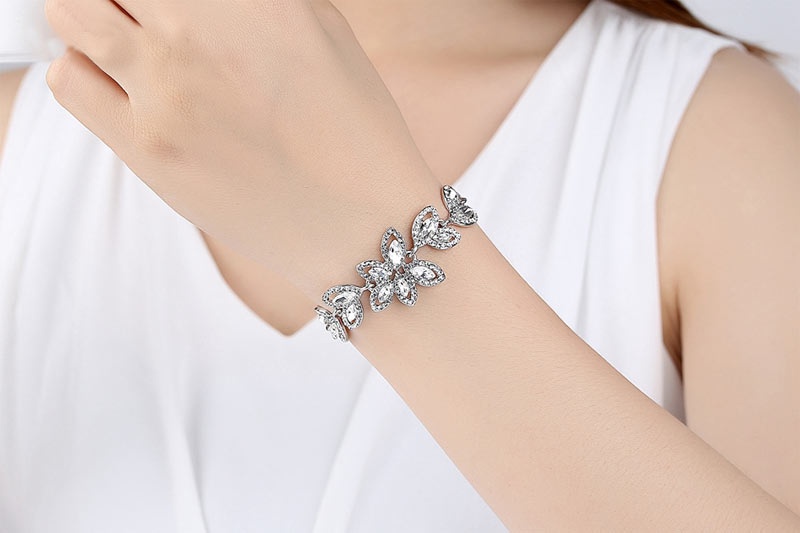 Набор украшений Кристальная ветвь: серьги и браслет