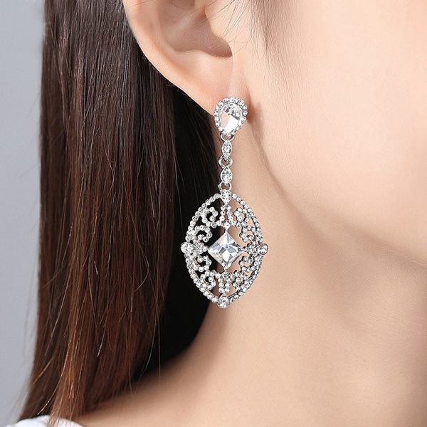 Вечерние серьги Сабрина