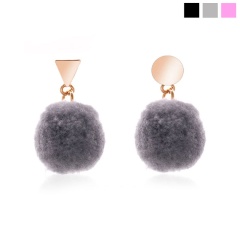 Серьги гвоздики Помпончик