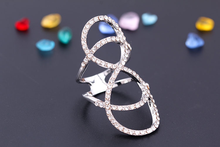 Кільце Infinity з кристалами