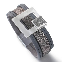 Женский кожаный браслет квадратный Шарм