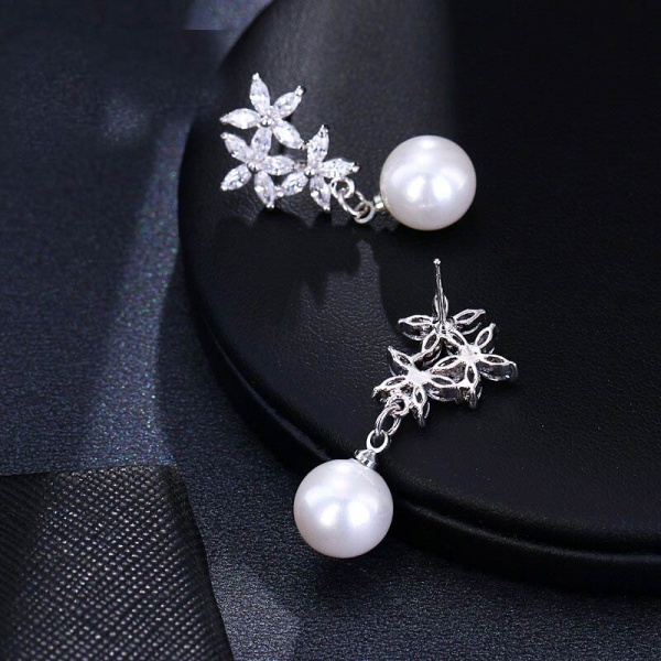 Серьги подвески жемчужина Три Цветка