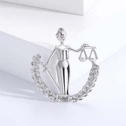 Брошка богиня правосуддя Феміда срібляста lan-3022