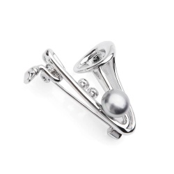 Брошка Саксофон