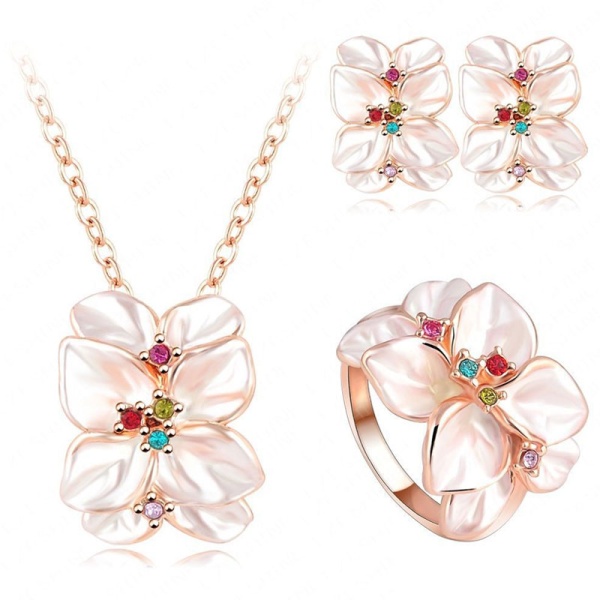 Набор украшений Жасмин: кольцо, кулон и серьги