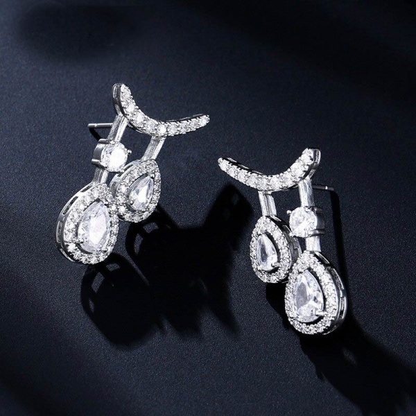 Серьги гвоздики две капли lan-2724