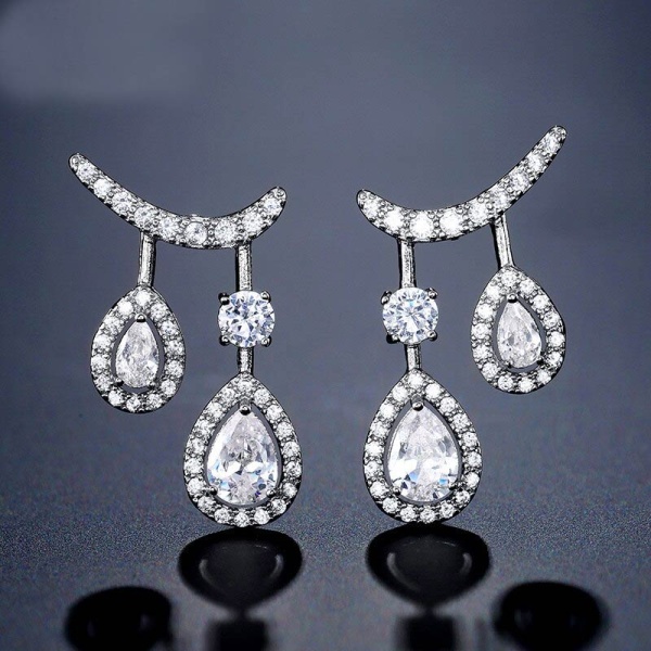 Серьги гвоздики две капли lan-2724