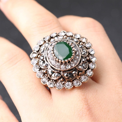 Кольцо Тезай