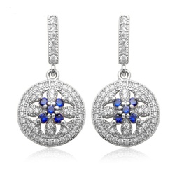 Серьги гвоздики с камнями Blue Zircons