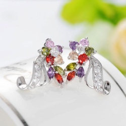 Серьги с камнями Цветочек Zircon