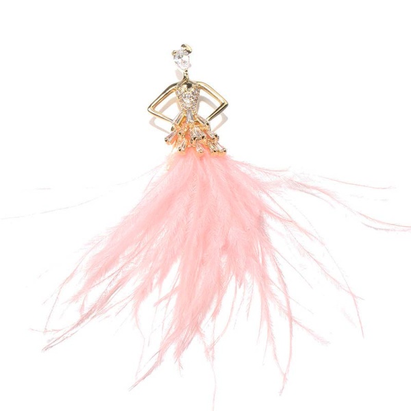 Брошка дівчина в сукні з пір'я lan-2729