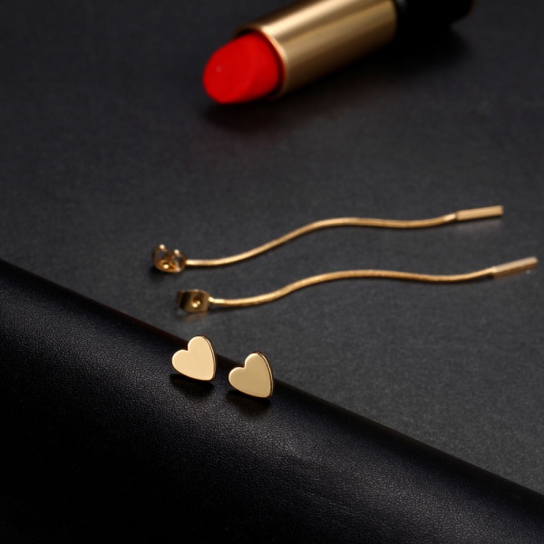 Длинные серьги Сердечко золотистого цвета