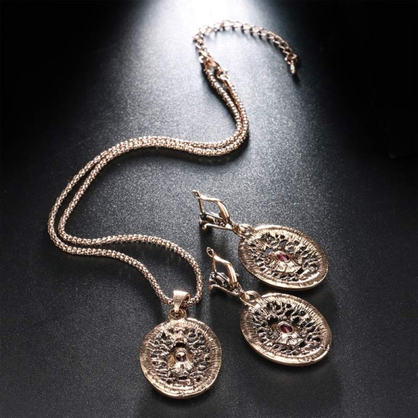 Набір прикрас Джайлан: кулон та сережки